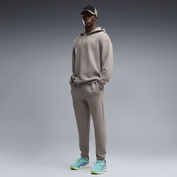 PUMA Sweatshirt in Grey