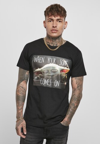 Mister Tee Shirt 'Baby Yoda Song' in Zwart: voorkant