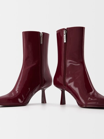 Bershka Bootie in Red