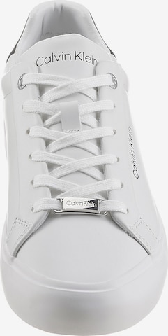 Sneaker low de la Calvin Klein pe alb
