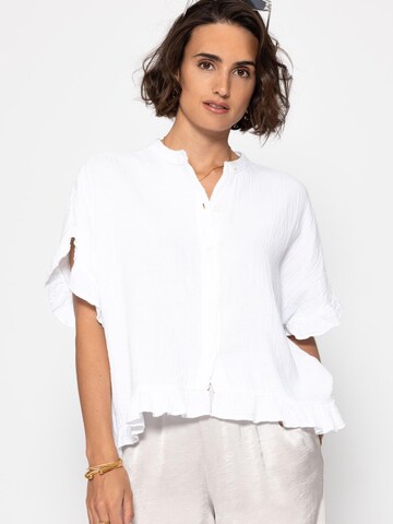 SASSYCLASSY Shirt in White