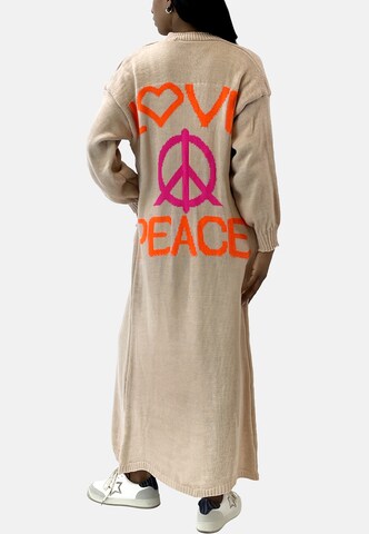 Elara Knitted coat in Pink