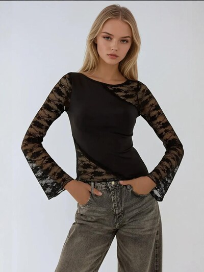 Hiccup T-shirt en XXS en noir, Vue avec produit