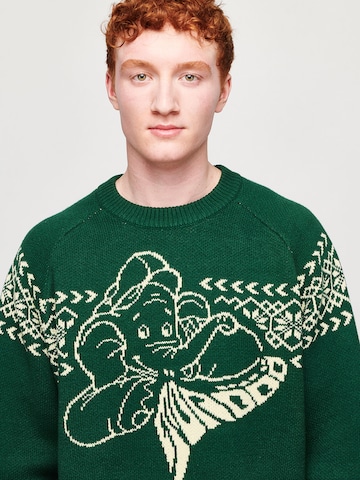 ABOUT YOU x StayKid Sweater 'TÖRÖÖÖ' in Green