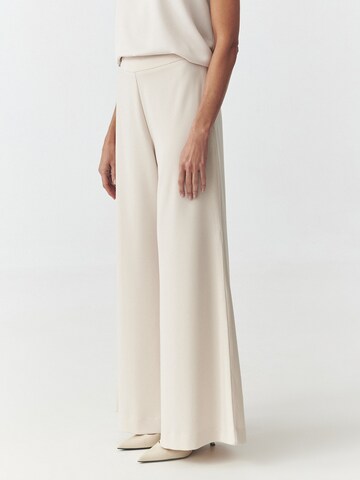 Wide Leg Pantalon TATUUM en beige : devant