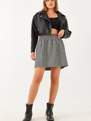 Bianco Lucci Sukňa - Čierna