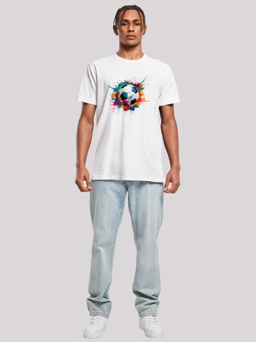 F4NT4STIC T-Shirt 'Bunte Fußball Grafik' in Weiß