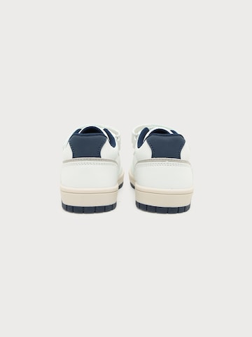 Sneaker 'GLOVER' de la TOMMY HILFIGER pe alb