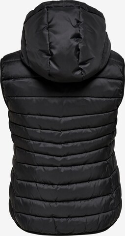 Gilet 'Tahoe' di ONLY Carmakoma in nero