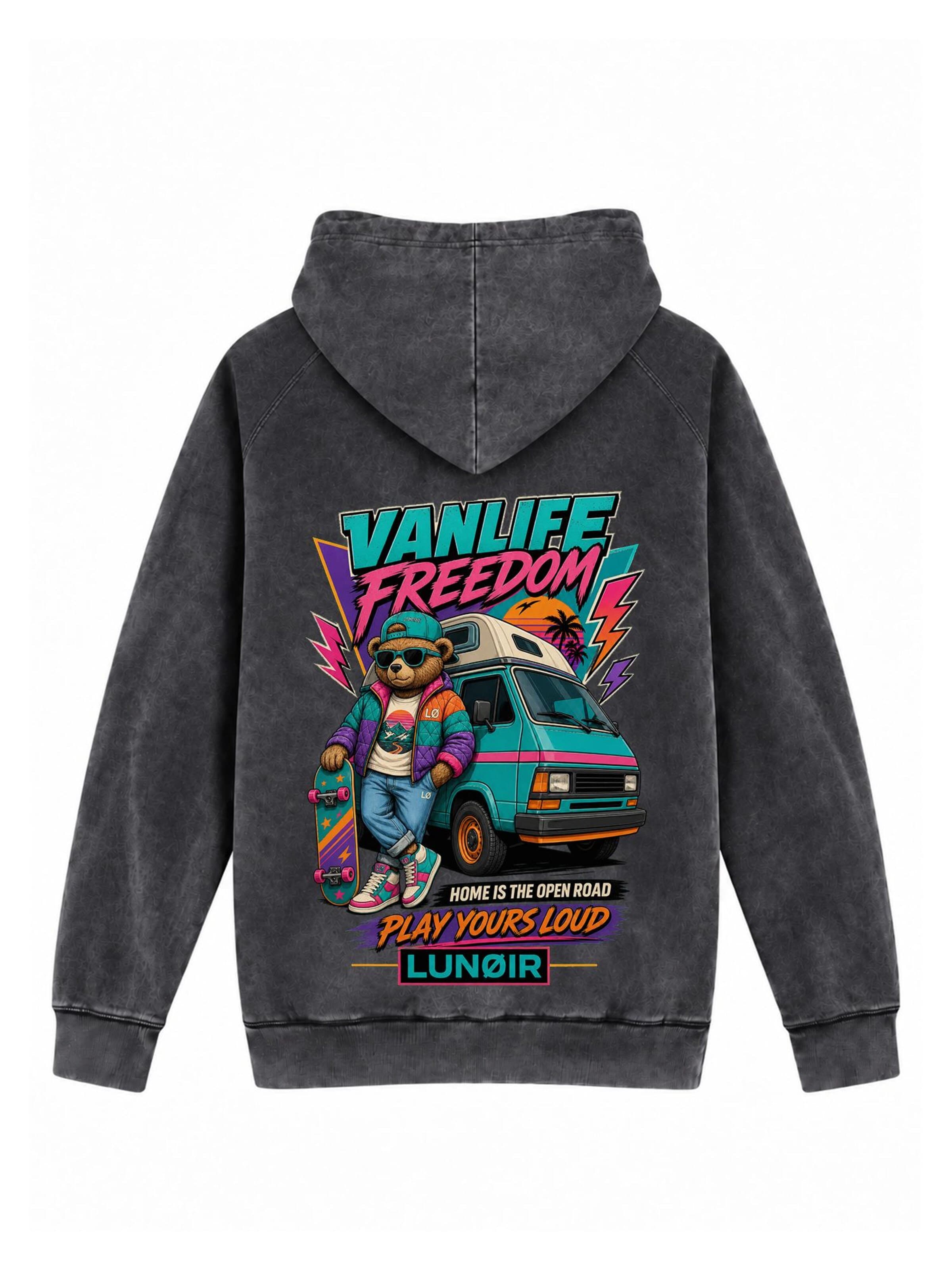 LUNØIR StudioSweater majica 'Vanlife Freedom' - crna boja: prednji dio
