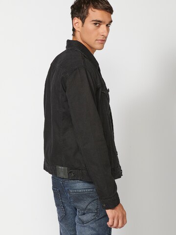 KOROSHI Between-Season Jacket in Black