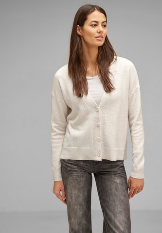 STREET ONE Gebreid vest in Wit: voorkant