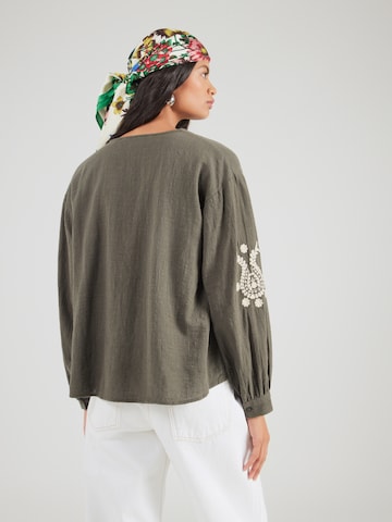 ONLY Blus 'ONLMoon' i grön