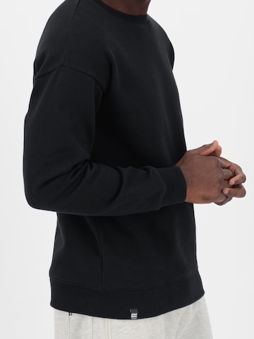 Alife and Kickin - Sweatshirt 'Luc' em preto