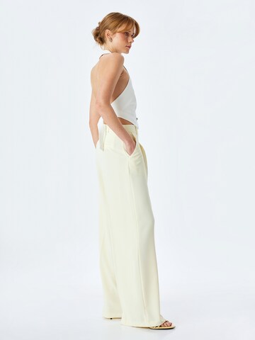 Koton Wide leg Pleat-front trousers in Yellow