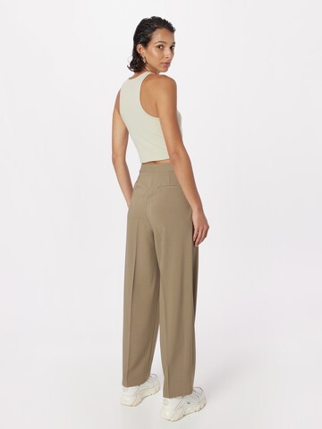 TOPSHOP Loose fit Pleat-front trousers in Green