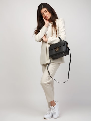 Sacs à main 'Arlettis Handbag Grained Leather' Coccinelle en noir : devant