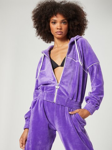 VIERVIER Zip-Up Hoodie 'Rosa' in Purple: front