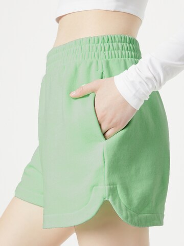Loosefit Pantalon GAP en vert