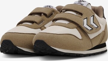 Baskets Hummel en beige