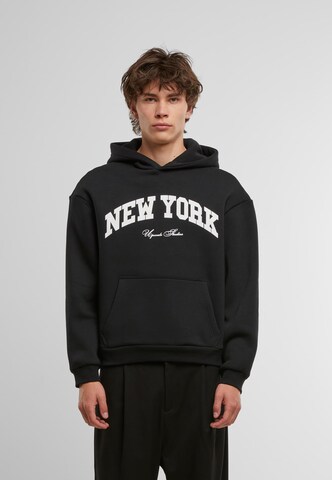 Felpa 'New York Collage' di MT Upscale in nero: frontale