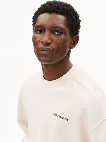 ARMEDANGELS Sweatshirt in Beige