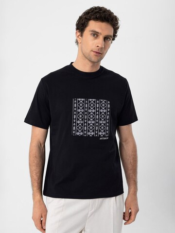 Antioch Shirt in Black: front