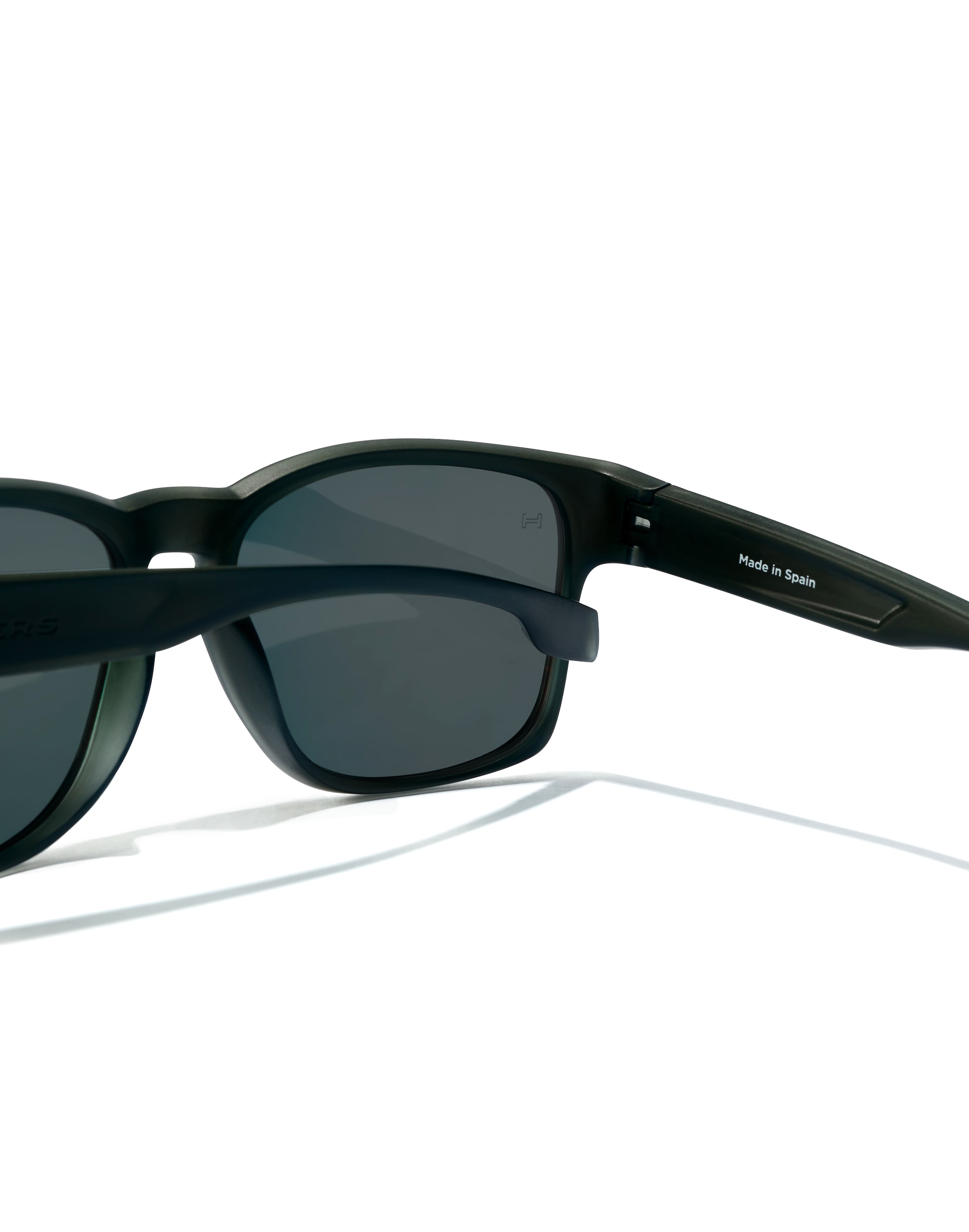 HAWKERS Sonnenbrille 'Core Raw' in Schwarz