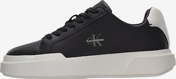 Baskets basses Calvin Klein en noir : devant