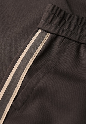 Street One Studio Regular Pants in Black
