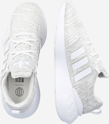 ADIDAS SPORTSWEAR Sneakers 'SWIFT RUN 22' in White