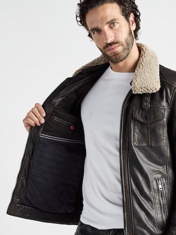 JCC Tussenjas in Zwart