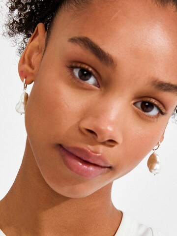 Pilgrim Kolczyki 'Radley' w kolorze srebrny