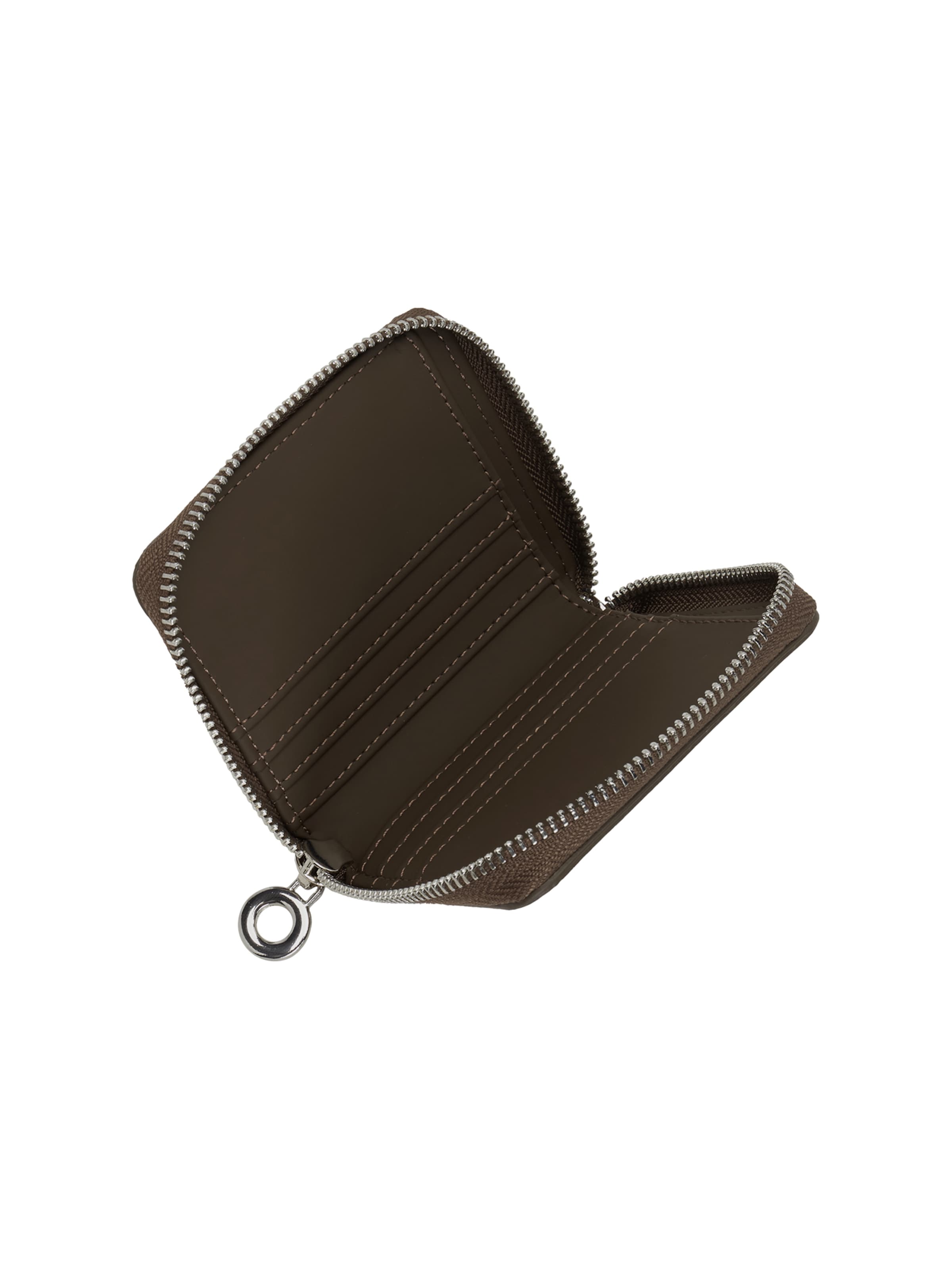 O bag Wallet in Brown