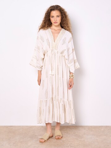 Apricot - Vestido en beige: frente