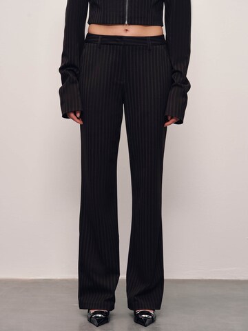 RÆRE by Lorena Rae Wide leg Trousers in Black: front