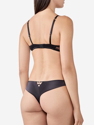 ETAM Balconette BH in Schwarz