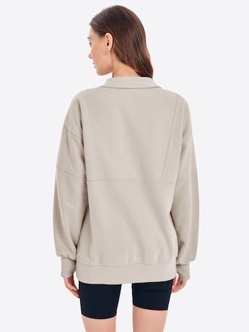 Imily Bela Sweatshirt in Beige: Rückseite