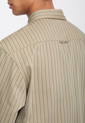 Volcom Regular Fit Hemd 'Tradestone' in Beige