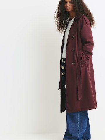 Pull&Bear Between-seasons coat in Red