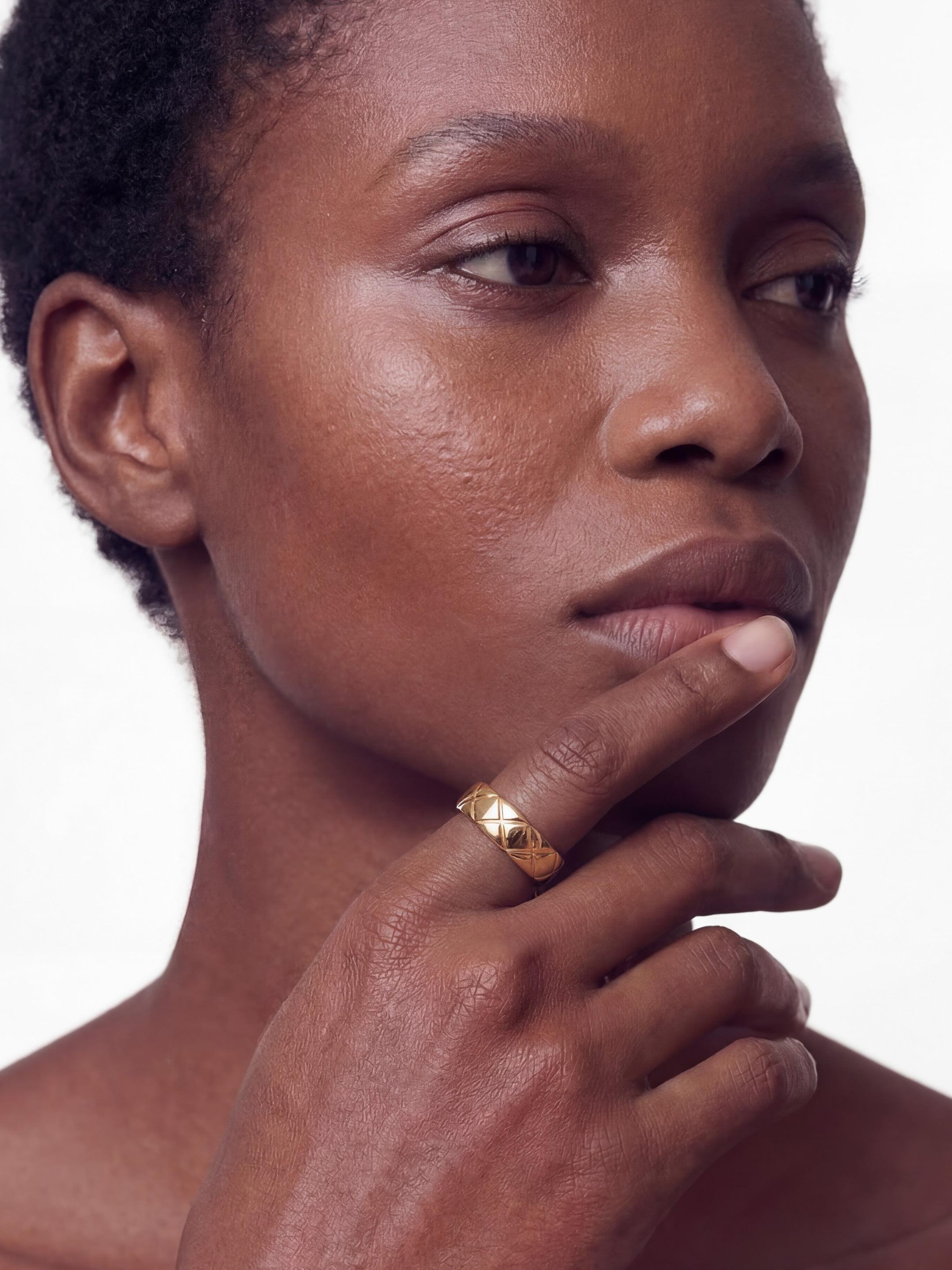 Akitsune Ring 'Elysia' in Gold: front