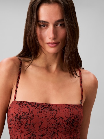 Calvin Klein Swimwear Bandeau Badpak 'Essentials' in Bruin