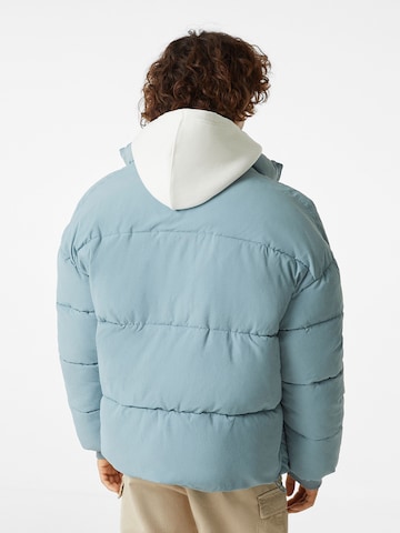 Veste mi-saison Bershka en bleu