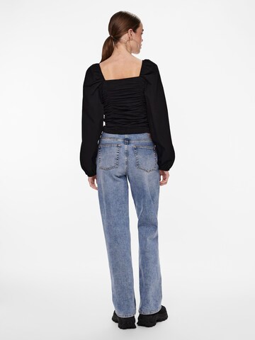 Camicia da donna 'Malysia' di PIECES in nero