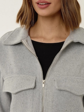 Hiccup Jacke in Grau