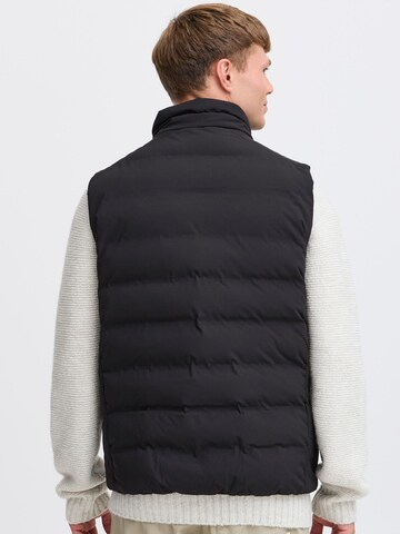 Gilet 'MILAS' !Solid en noir