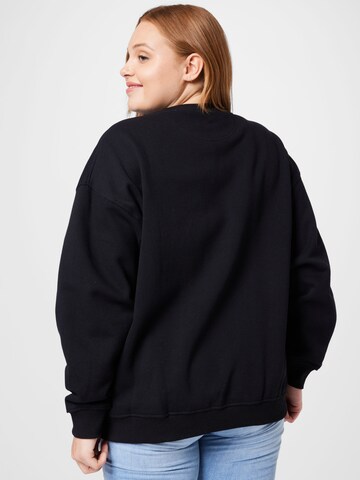 Cotton On Curve Sweatshirt in Black
