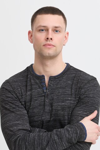 BLEND - Camiseta 'Jeff' en gris