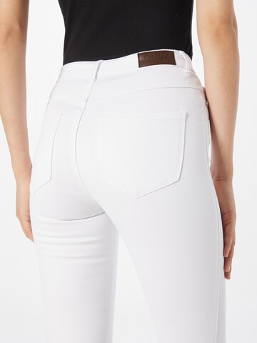 Skinny Jeans 'ROYAL' di ONLY in bianco