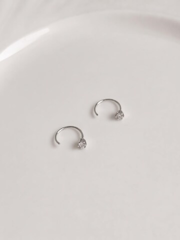 Kamakula Earrings 'Mini C' in Silver